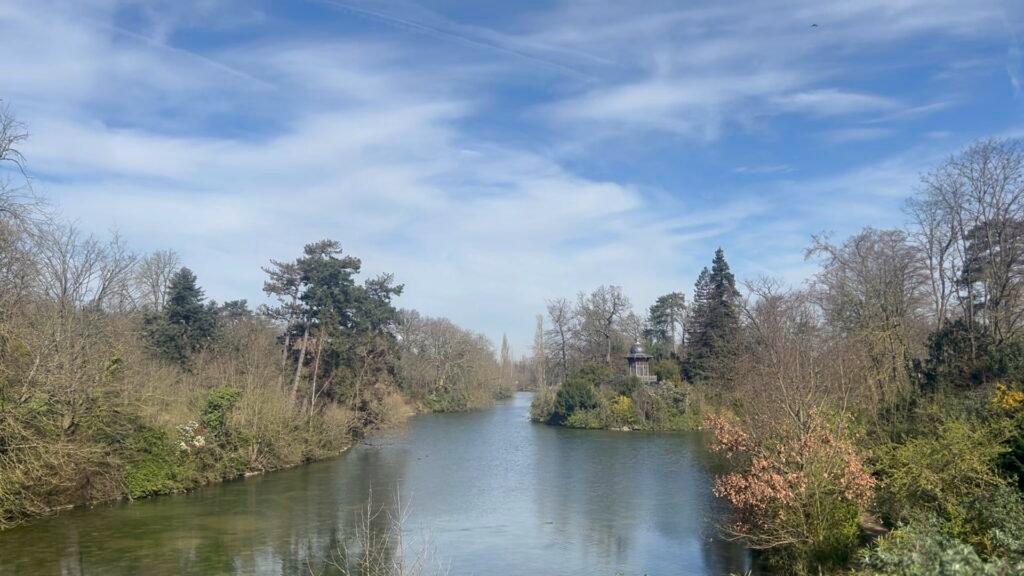 Bois De Boulogne Paris Sun Paris4me Visit Fondation Louis Vuitton Arc De Triomphe